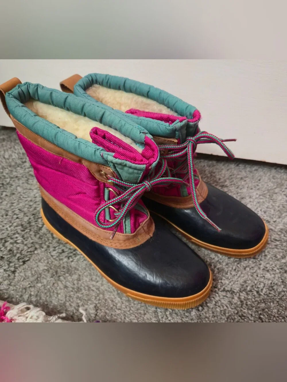 REI Vintage Women’s Waterproof Winter Boots in Pink and Blue